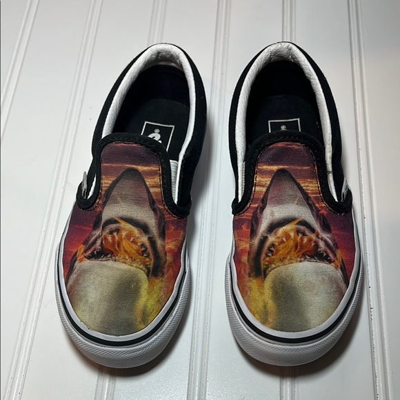 Vans Shark attack flame sunset slip on classic kids shoes - Picture 3 of 11